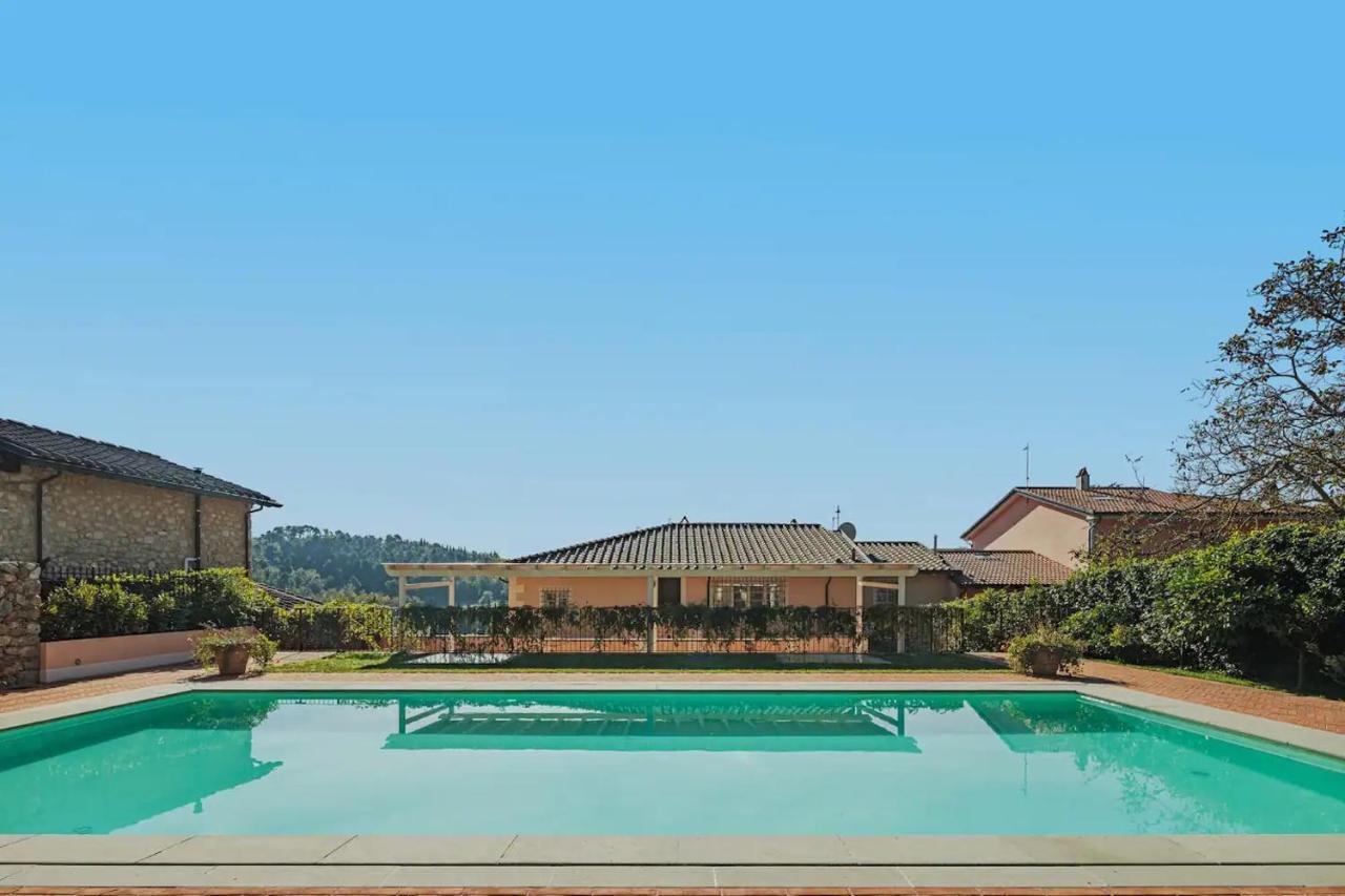 קמאיורה Villa Melangola מראה חיצוני תמונה